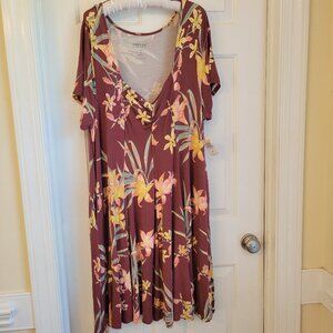 BNWT!! Torrid Skater Dress! Size 3, Sweetheart Neckline, Super Soft knit floral